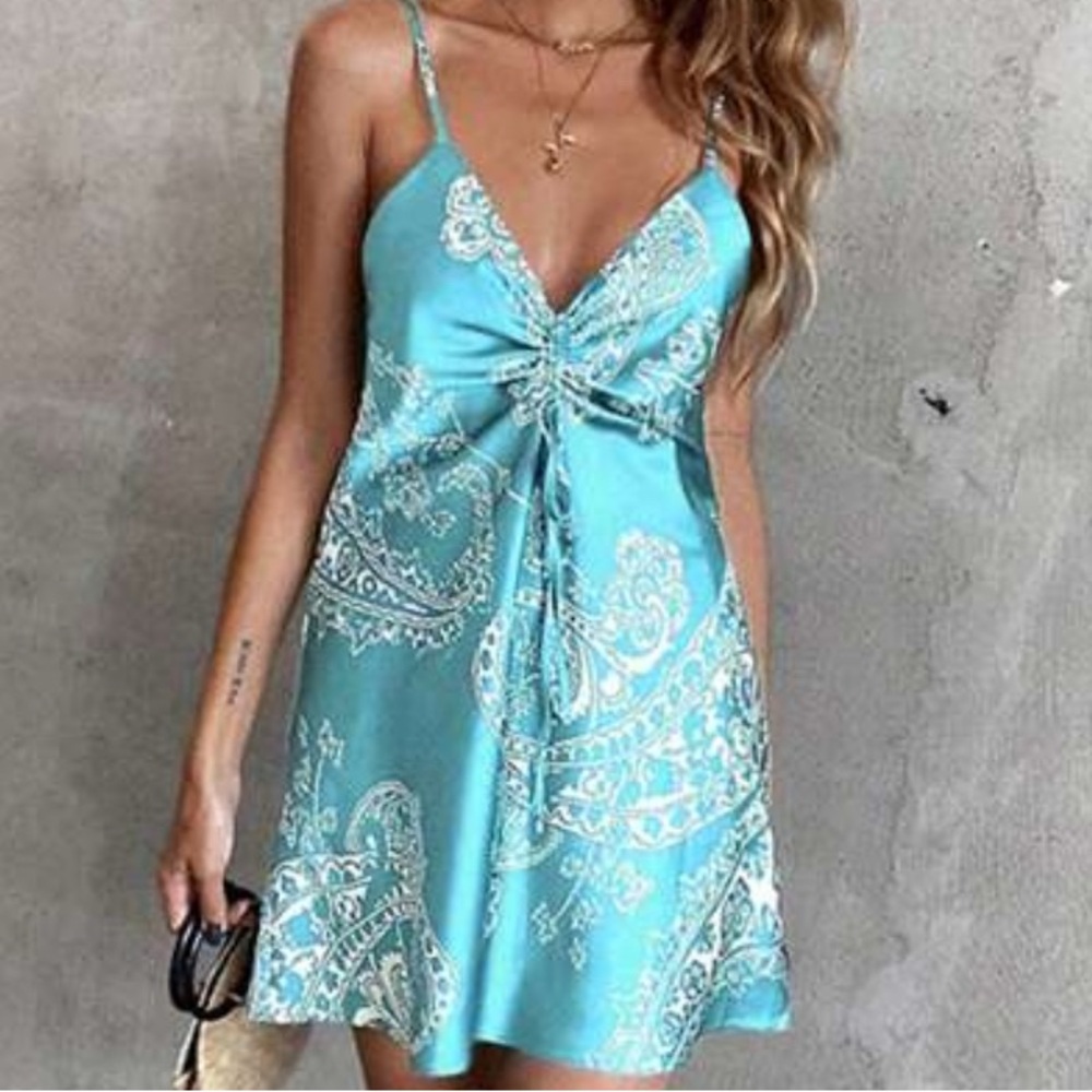 Elegant Blue Paisley Dress